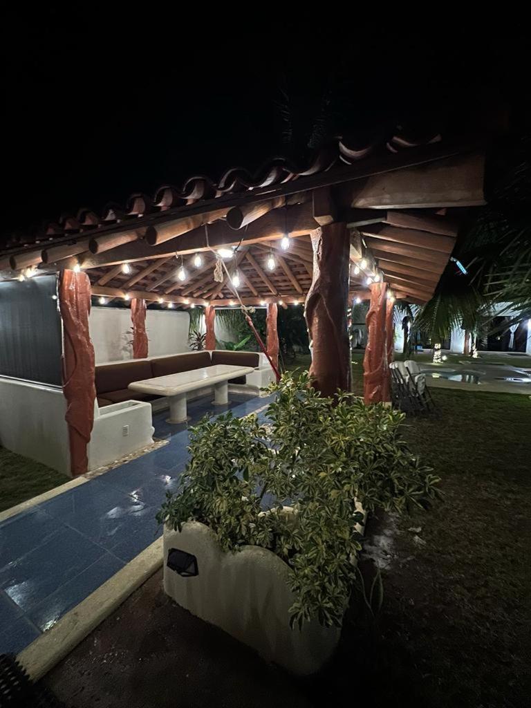 Turtle Beach Villas Zihuatanejo Exteriör bild