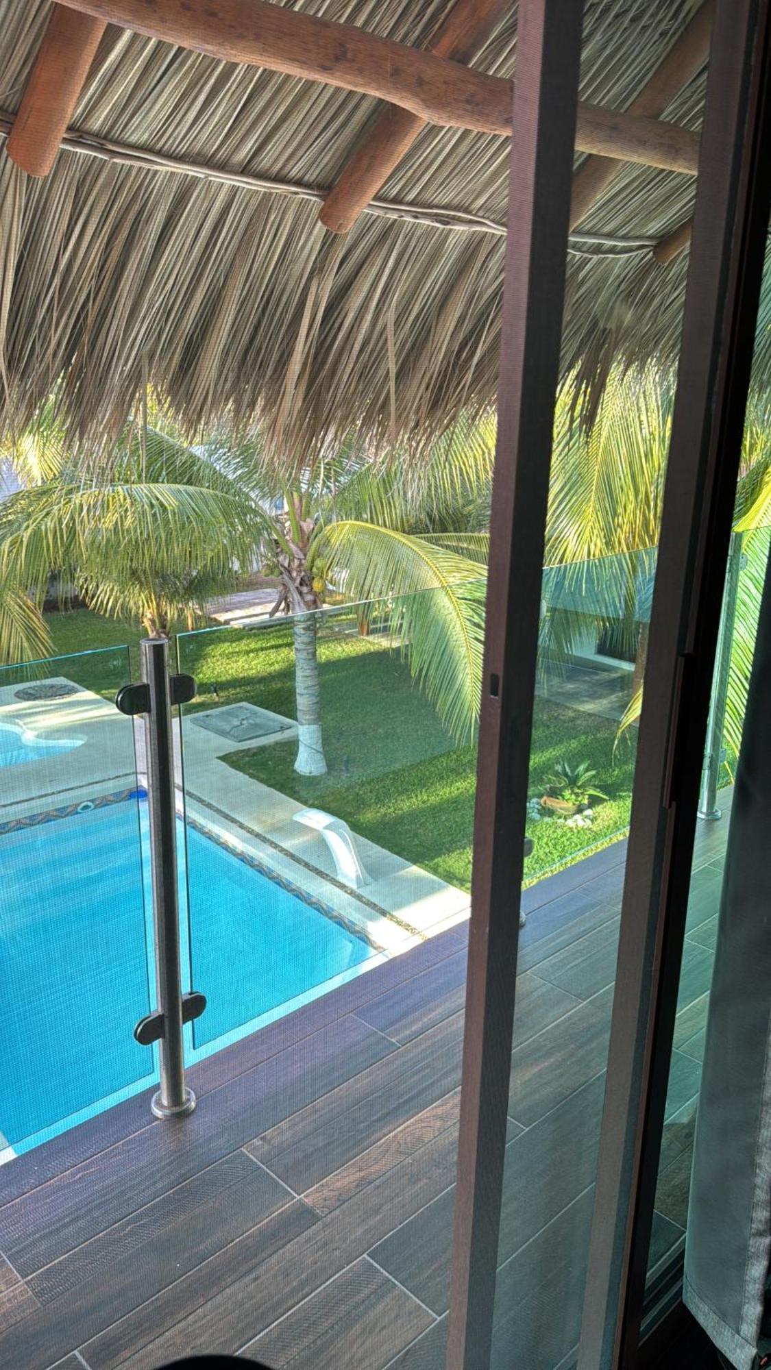 Turtle Beach Villas Zihuatanejo Exteriör bild